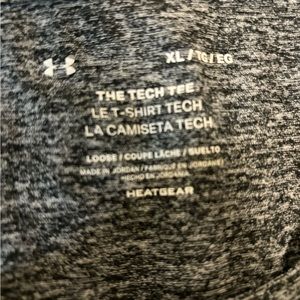 Under Armour tech tee xl like new